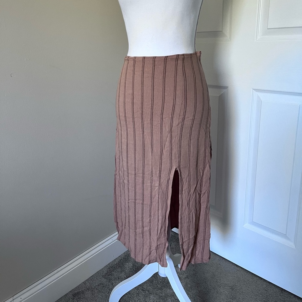 Blu Pepper midi skirt size small